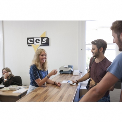 Reception - CES Worthing.jpg Reception - CES Worthing.jpg